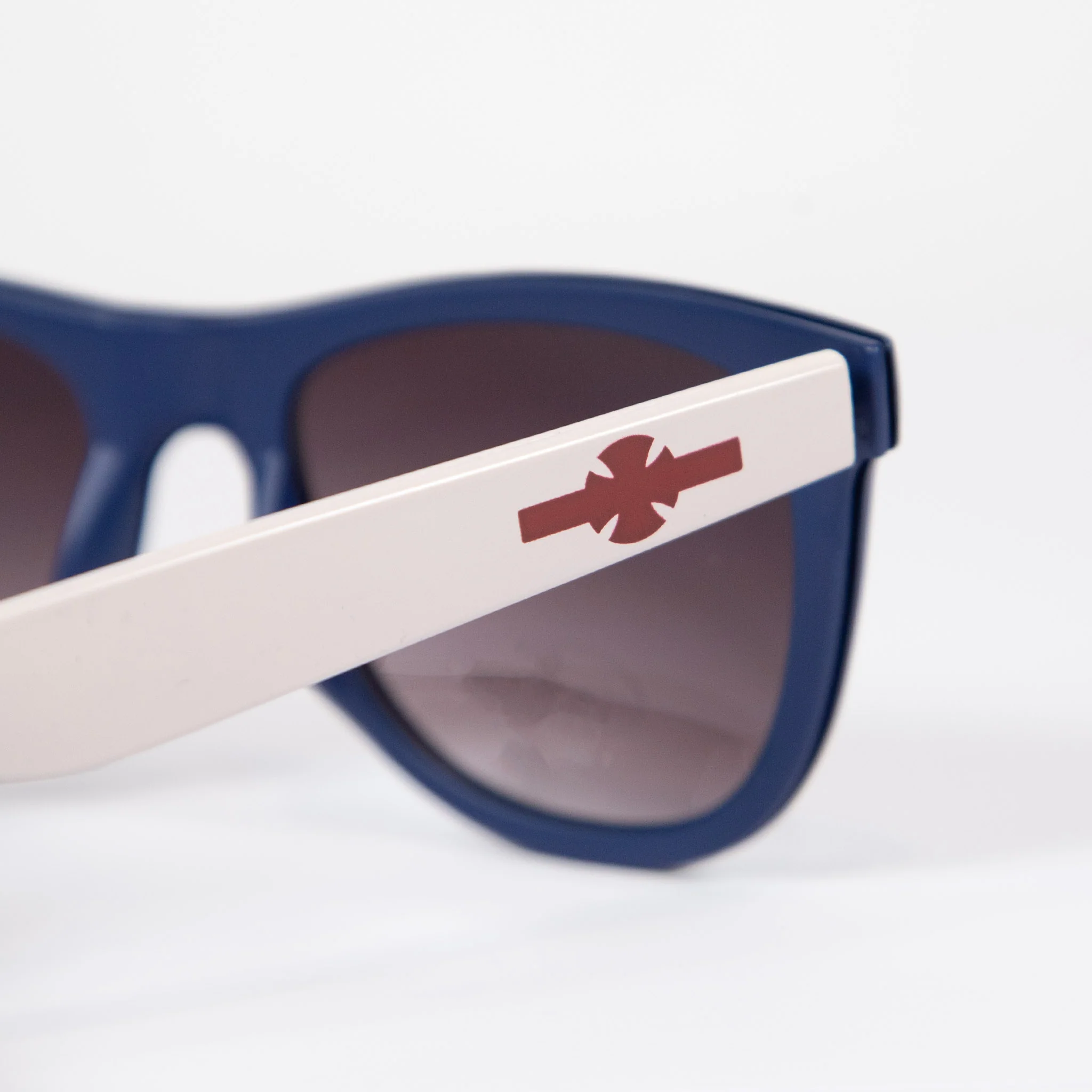Independent Trucks - O.G.B.C Rigid Sunglasses - Navy / Off White - Image 3