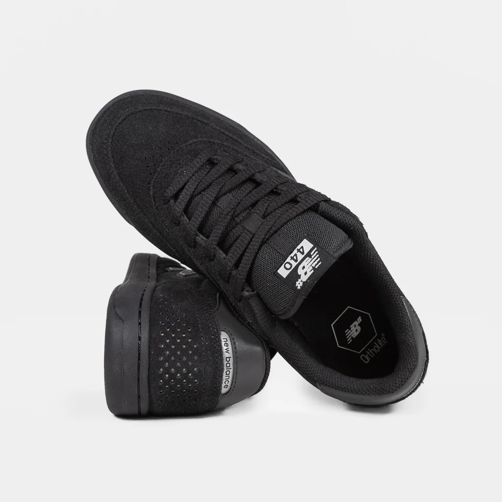 New Balance Numeric - 440 V2 Shoes - Black / Black - Image 4
