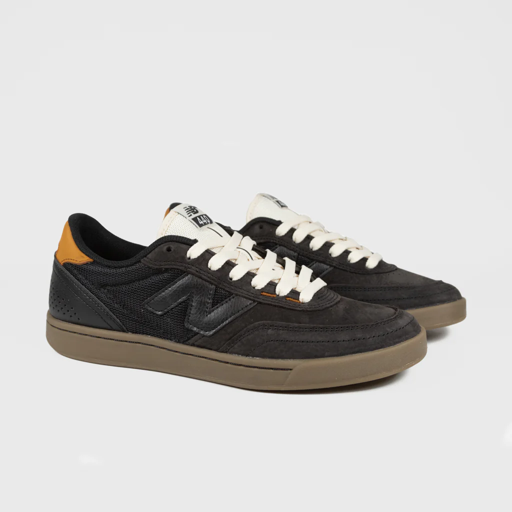New Balance Numeric - 440 V2 Shoes - Black / Gum - Image 2