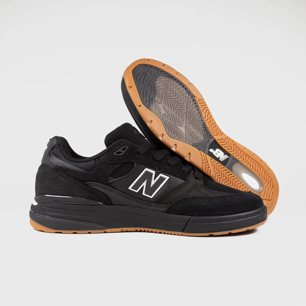 New Balance Numeric - 933 Andrew Reynolds Shoes - Black / Black - Image 3