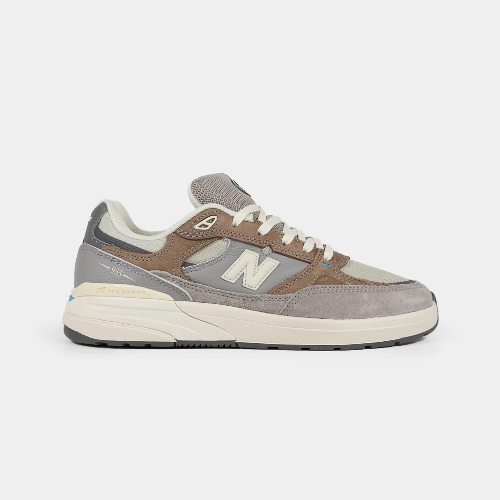 New Balance 933 Skate Shoes