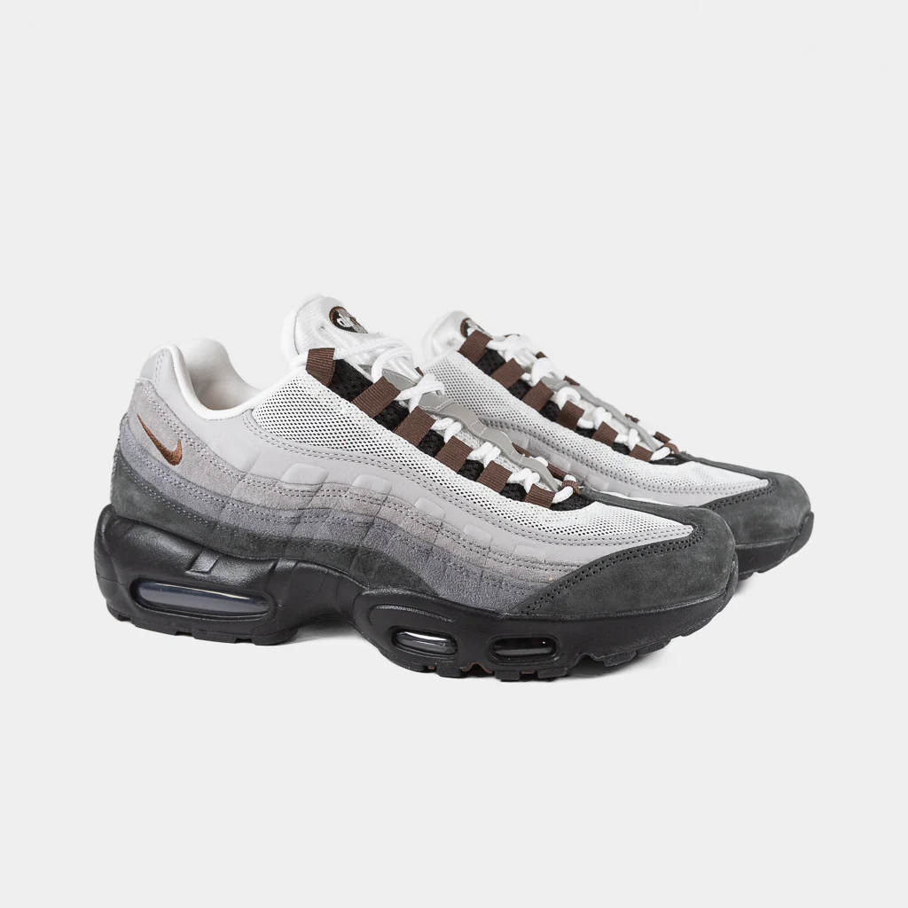 Nike SB - Air Max 95 Shoes - Black / Cacao Wow / Anthracite - Image 2