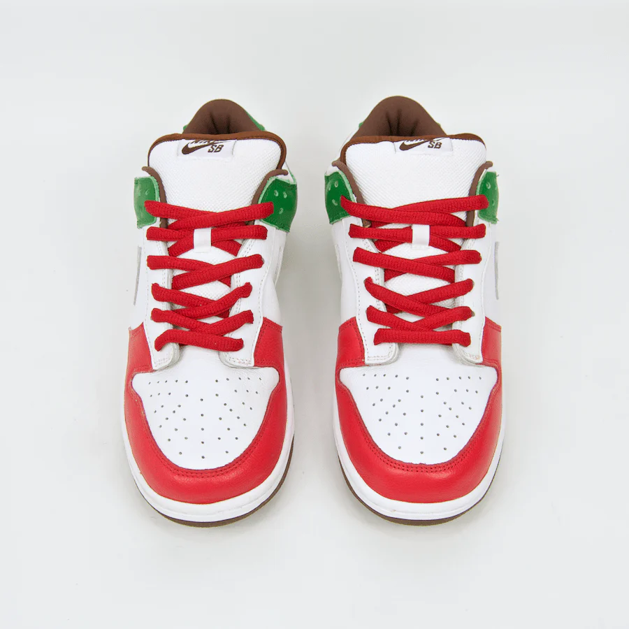 Nike SB - 'Cinco De Mayo' Dunk Low Pro SB Shoes - White / White - Image 5