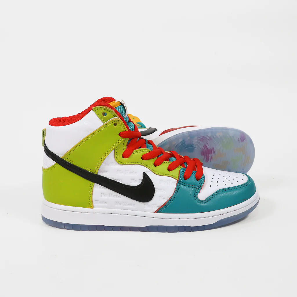 Nike SB - Dunk High 'FroSkate' Pro Shoes (UK Only) - White / Metallic Gold - Image 2