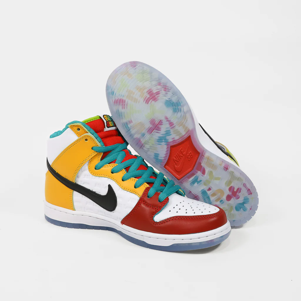 Nike SB - Dunk High 'FroSkate' Pro Shoes (UK Only) - White / Metallic Gold - Image 3