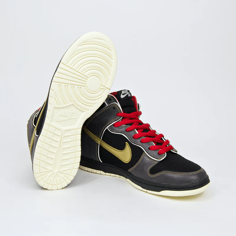 Nike SB - Dunk High Premium SB 'Marshall Amp' Shoes - Black / Metallic Gold - Image 3
