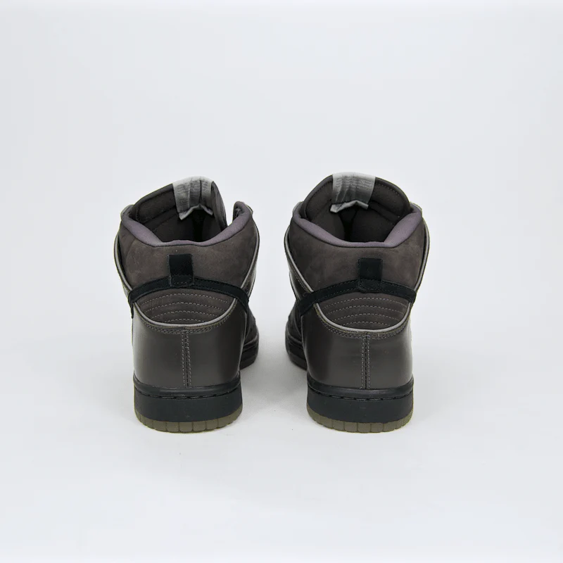 Nike SB - Dunk High Premium SB 'MF Doom' Shoes - Black / Black - Midnight Fog - Image 6