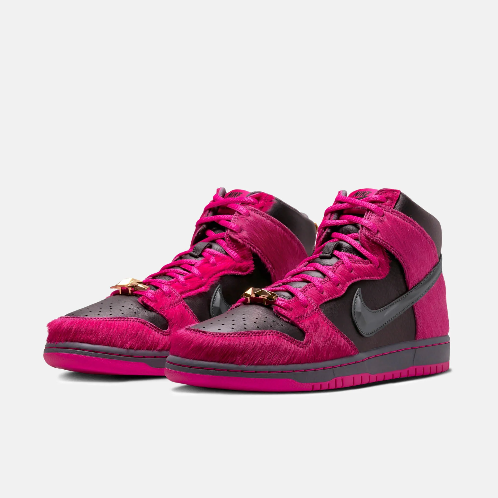 Nike SB - Run The Jewels Dunk High Pro Shoes (UK ONLY) - Active Pink / Black - Image 2