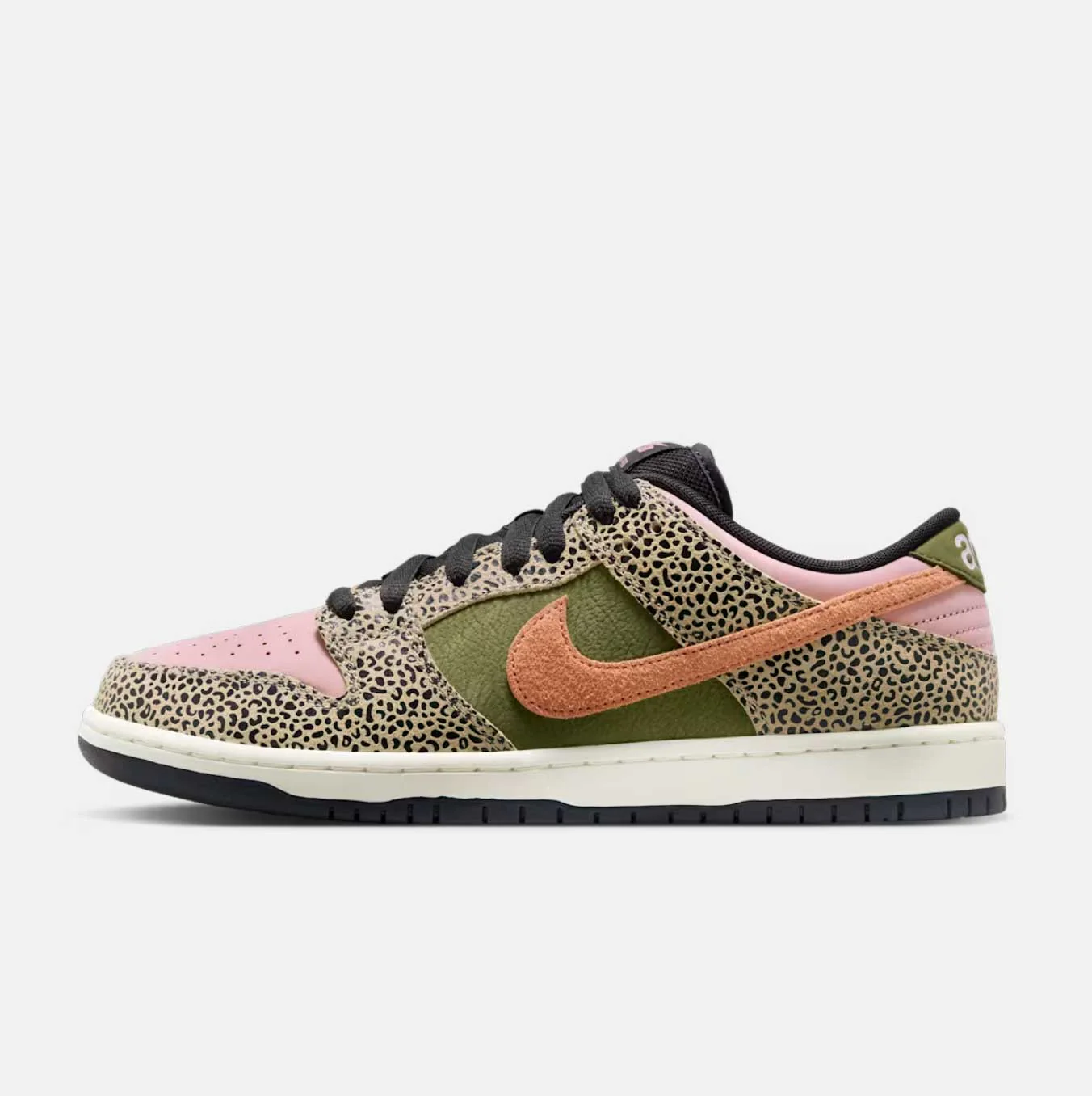 Nike SB - Dunk Low - Khaki / Amber Brown - Rough Green - Rust Pink - Image 4