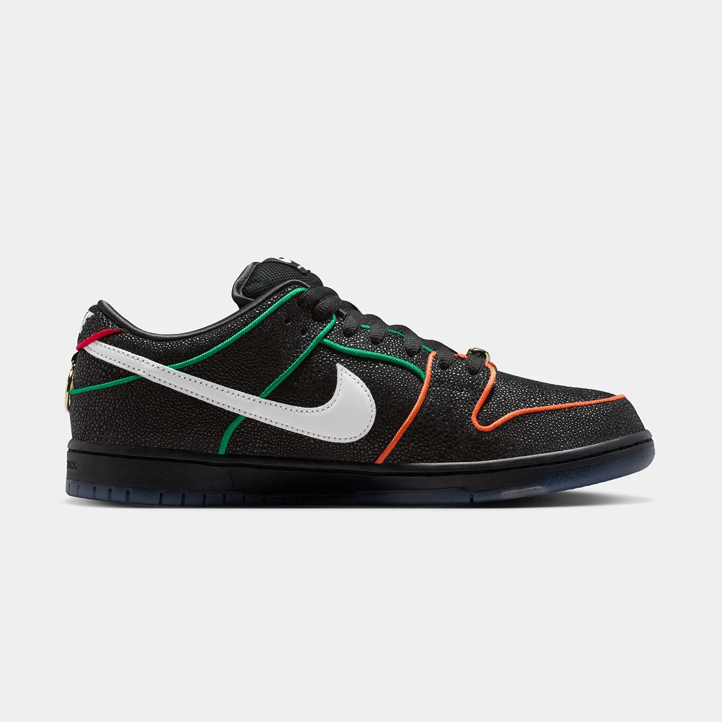 Nike SB - Dunk Low Pro QS Shoes - Black / White - Challenge Red - Image 6