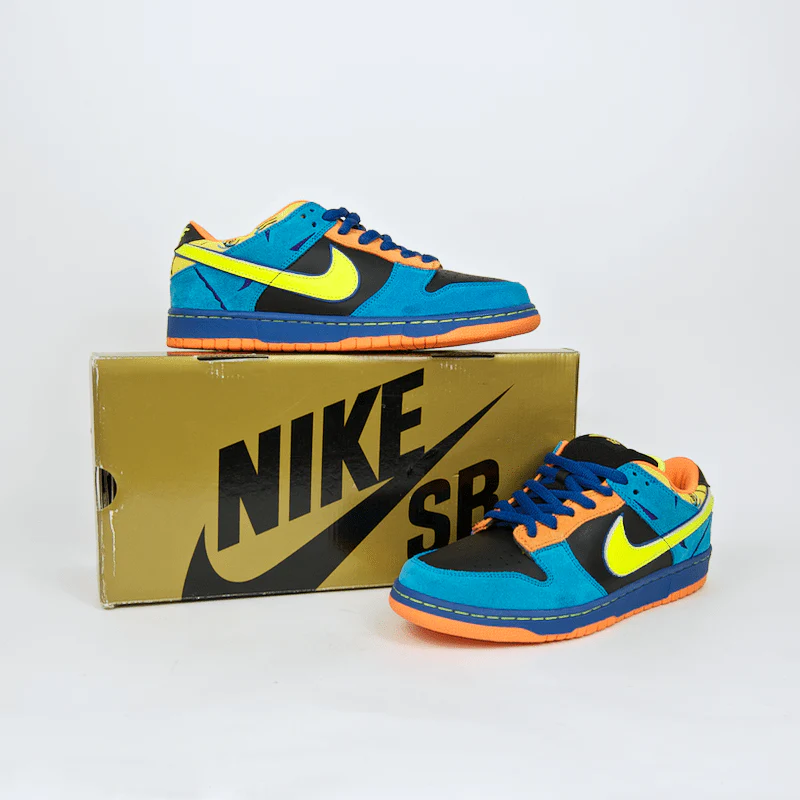 Nike SB - Dunk Low Pro SB 'Skate Or Die' Shoes - Black / Neon Yellow - Image 7