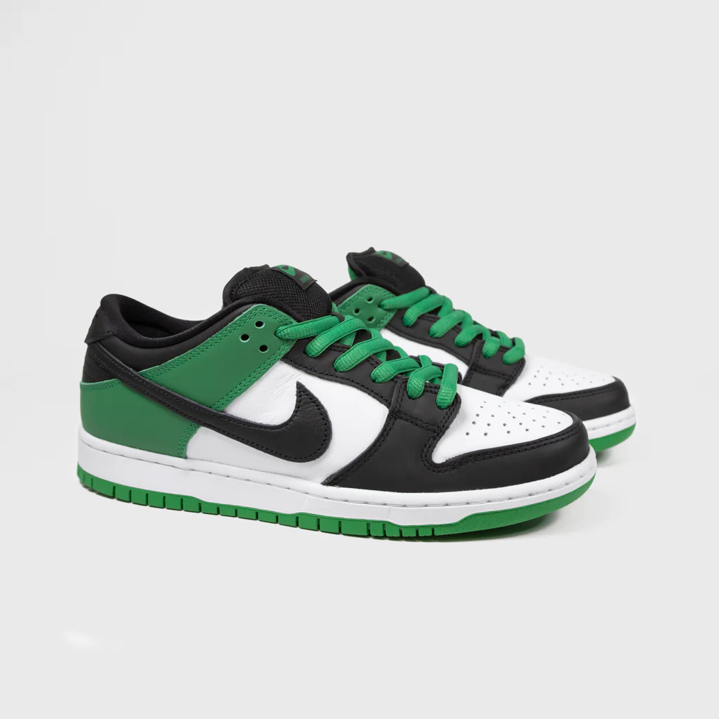 Nike SB - Dunk Low Pro Shoes - Classic Green / Black - White - Image 2