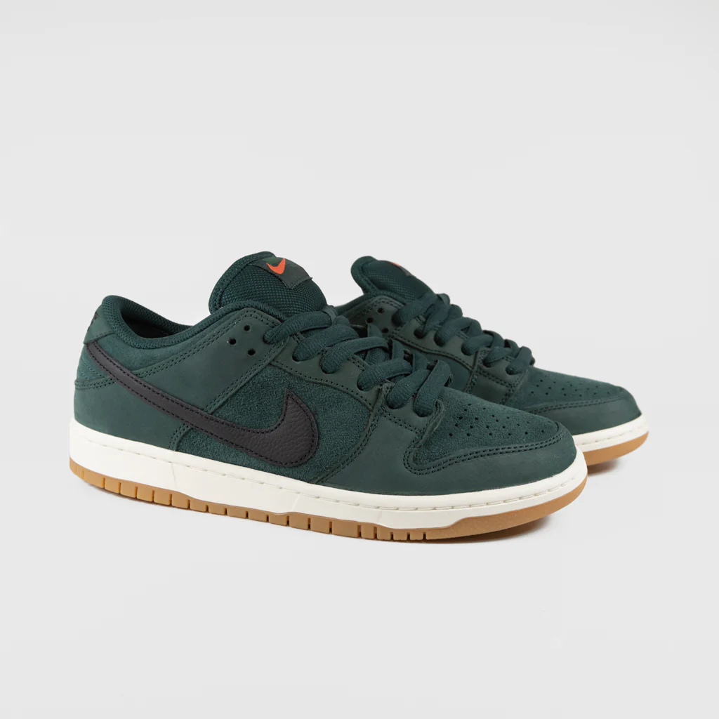 Nike SB - Dunk Low Pro Orange Label Shoes - Deep Fir / Black - Fir - Sail - Image 2