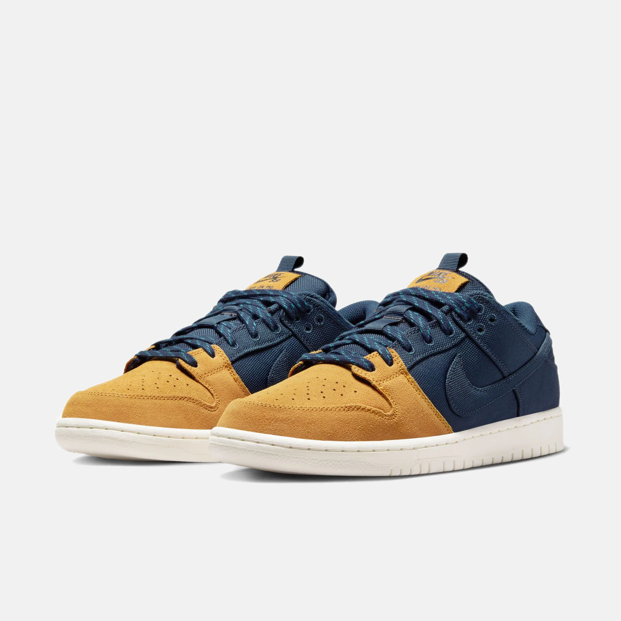 Nike SB - Dunk Low Pro Shoes (UK ONLY - ONE PAIR PER CUSTOMER) - Midnight Navy / Desert Ochre - Image 2