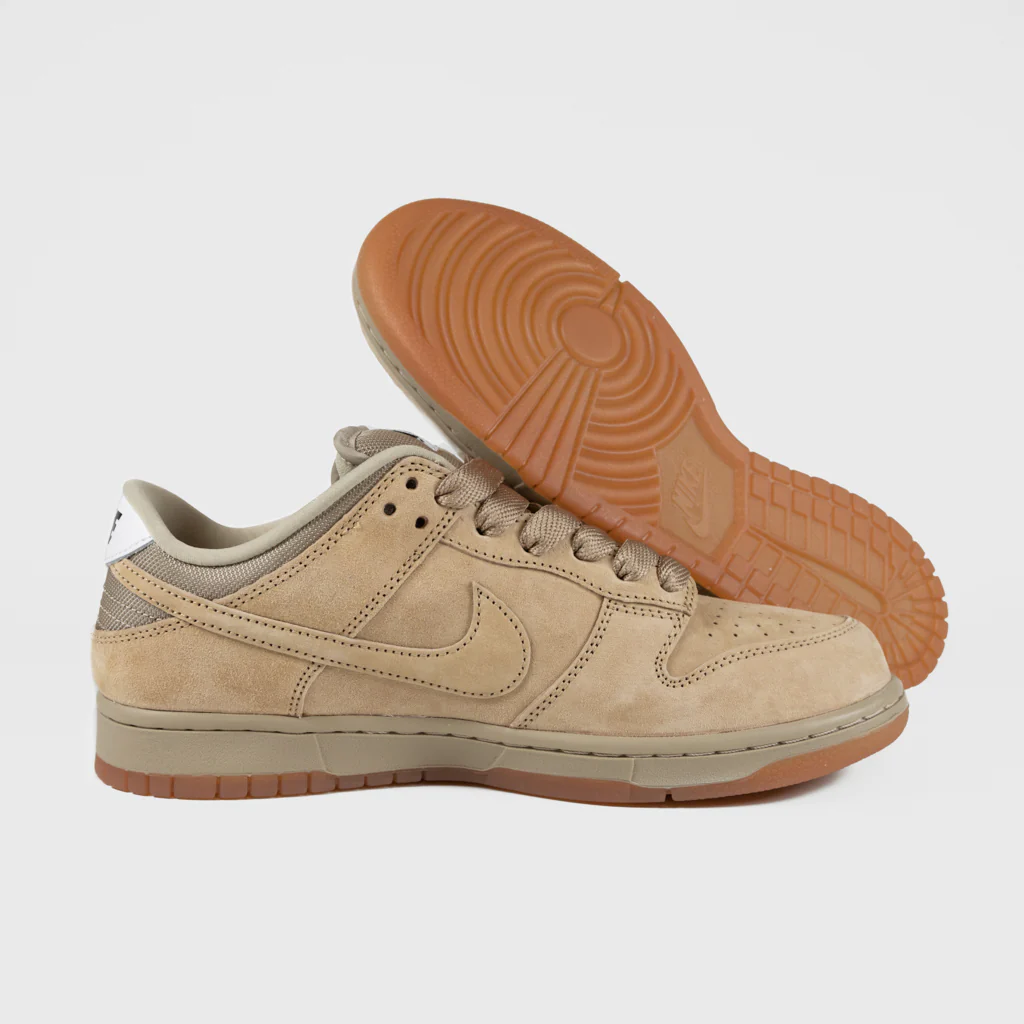 Nike SB - Pro B Dunk Low Shoes - Parachute Beige - Desert Khaki - White - Image 3