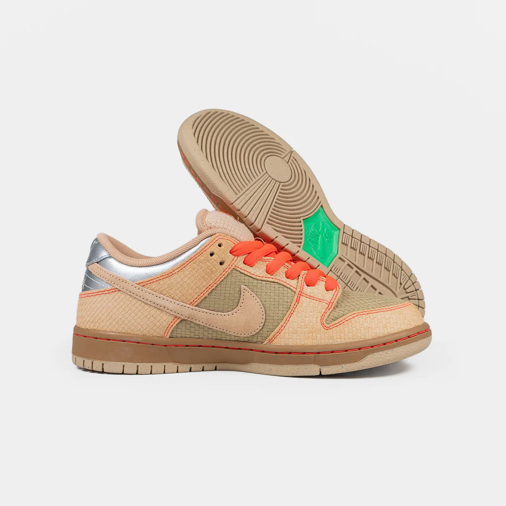 Nike SB - Dunk Low Pro 'Som Tum' Shoes - Canvas / Vanchetta Tan - Parachute Biege - Image 3