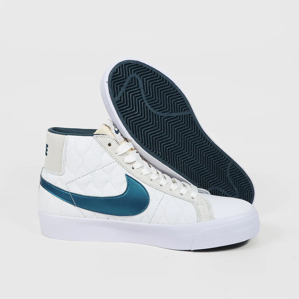 Nike SB - Eric Koston Blazer Mid Shoes - Summit White / Nightshade - Image 3