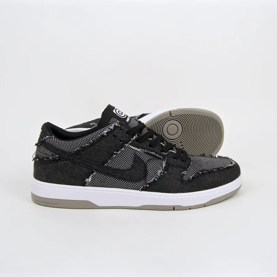 Nike SB - 'Medicom' Dunk Low Elite QS Shoes - Black / Black - White - Medium Grey - Image 2