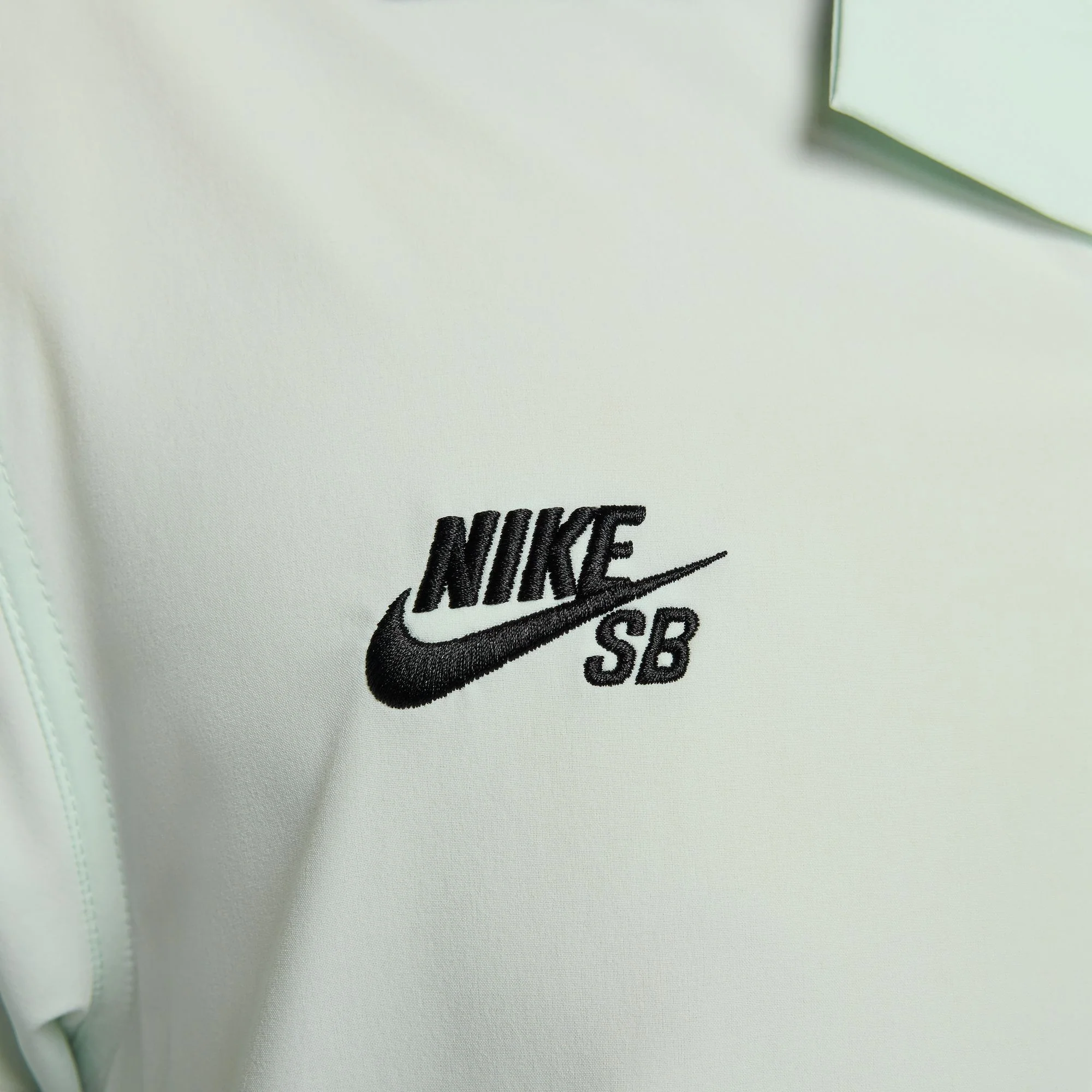 Nike SB - Olympic Bowler Button Up Short Sleeve Shirt - Barely Green / Black - Image 4