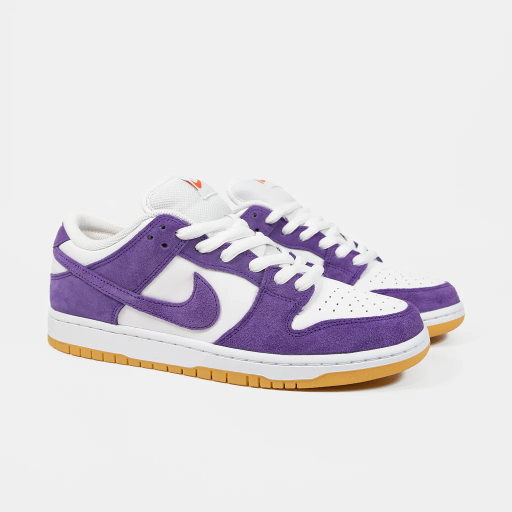 Nike SB - Dunk Low Pro Orange Label Shoes (UK ONLY - ONE PAIR PER CUSTOMER) - Court Purple - Image 2
