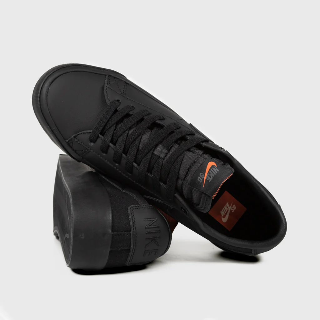 Nike SB - 'Orange Label' GT Blazer Low Shoes - Black / Black - Image 4