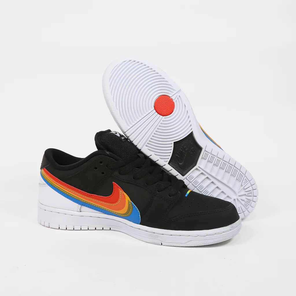 Nike SB - 'Polaroid' Dunk Low Pro Shoes (UK ONLY) - Black / White - Image 3