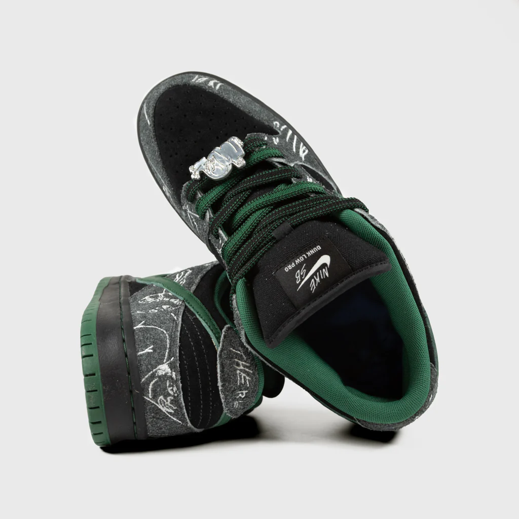 Nike SB - Dunk Low Pro 'There' Shoes - Black / Gorge Green - Summit White - Image 4
