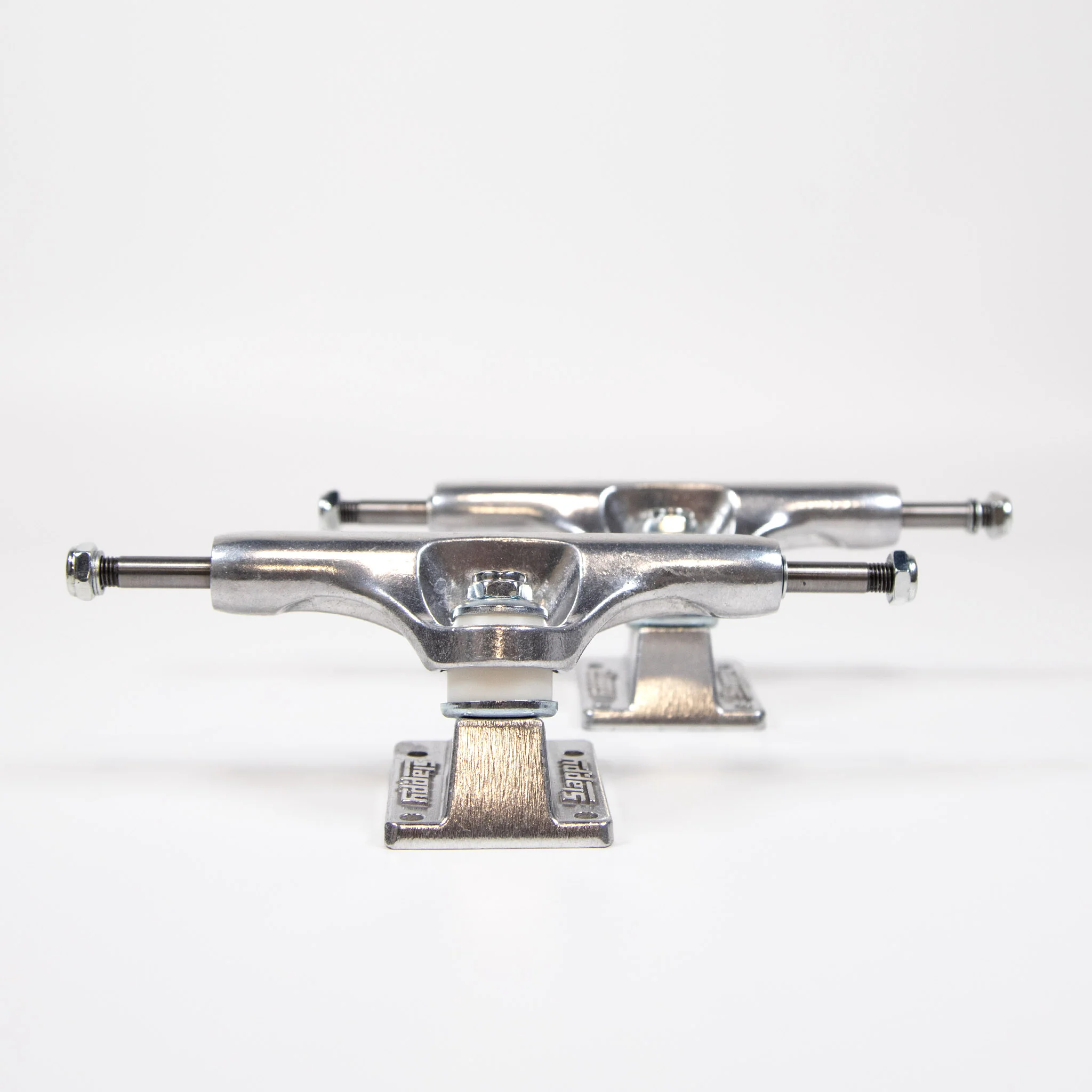 Slappy Trucks - (Pair) 8.0" ST1 Classic Skateboard Trucks - Polished - Image 2