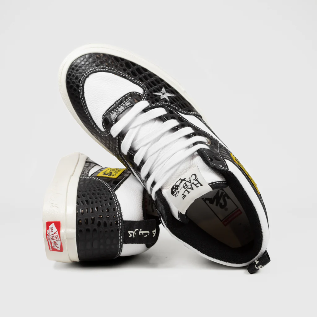 Vans - Carpet Company Skate Half Cab Shoes - Black / Marshmallow - Image 4
