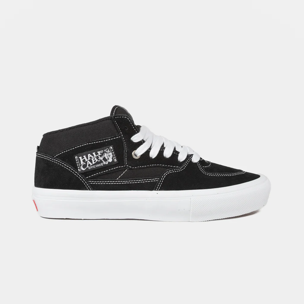 Vans - Skate Half Cab Shoes - Black / White