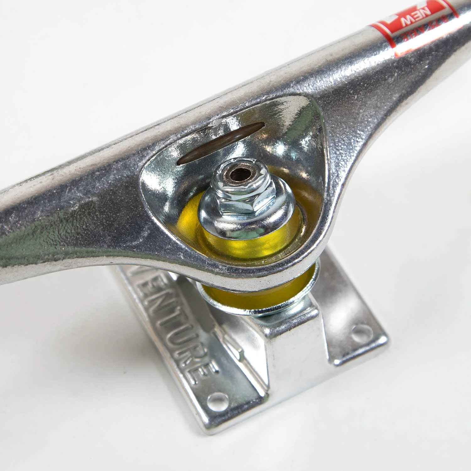 Venture Trucks - (PAIR) 5.6 Hollow Skateboard Trucks - Polished - Image 3