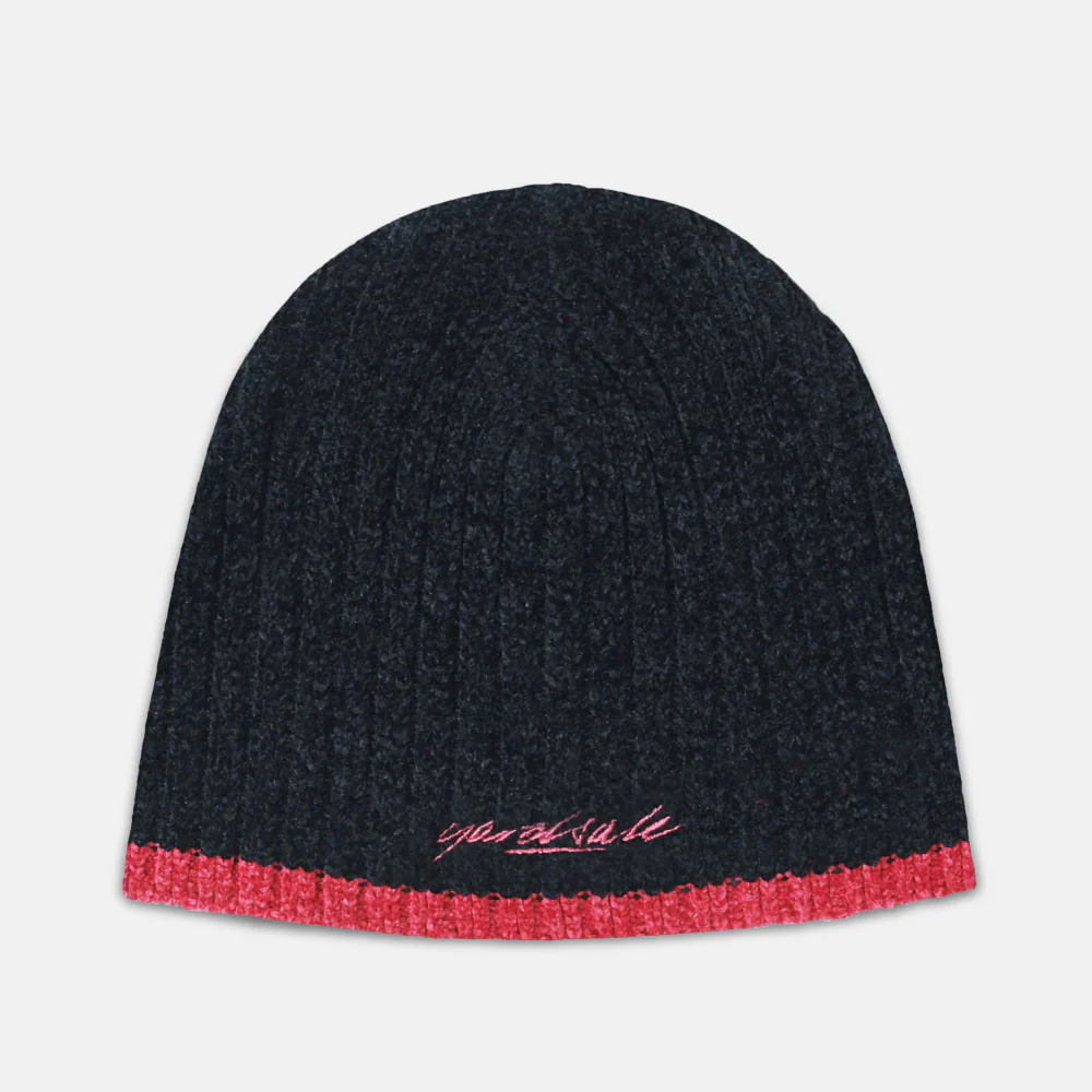 Yardsale - Chenille Beanie - Black / Red